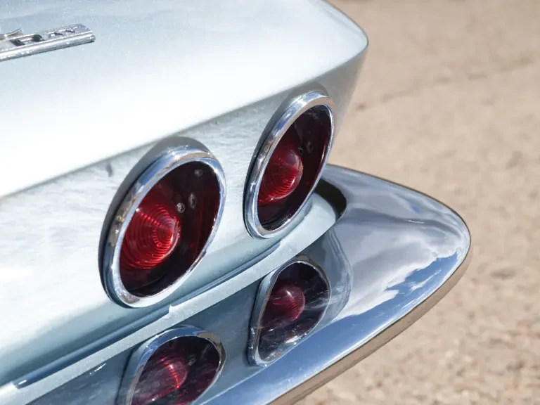 1963 Chevrolet Corvette C2 - Image 11 of 25