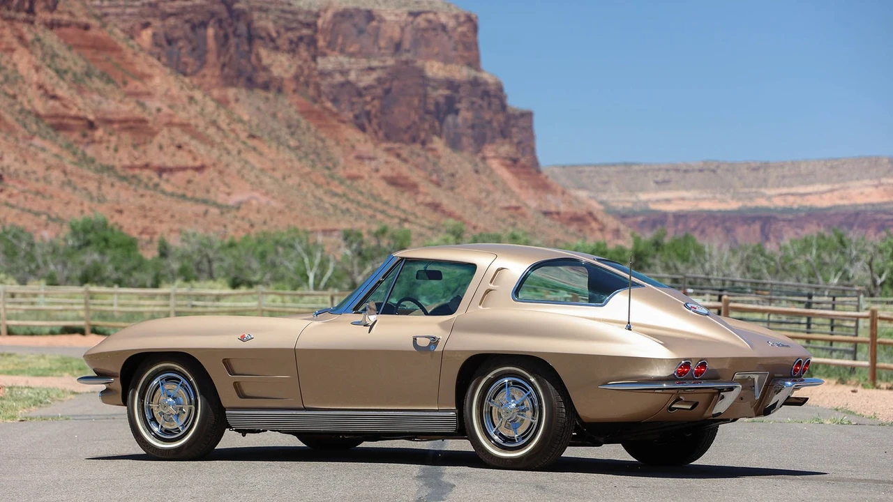 1963 Chevrolet Corvette C2 - Image 5 of 31