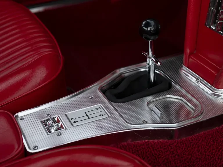 1963 Chevrolet Corvette C2 - Image 20 of 31