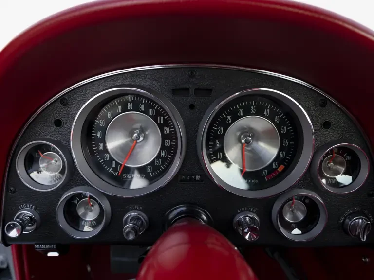 1963 Chevrolet Corvette C2 - Image 14 of 31