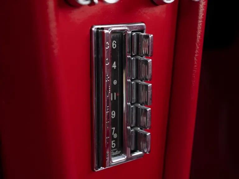 1963 Chevrolet Corvette C2 - Image 22 of 31