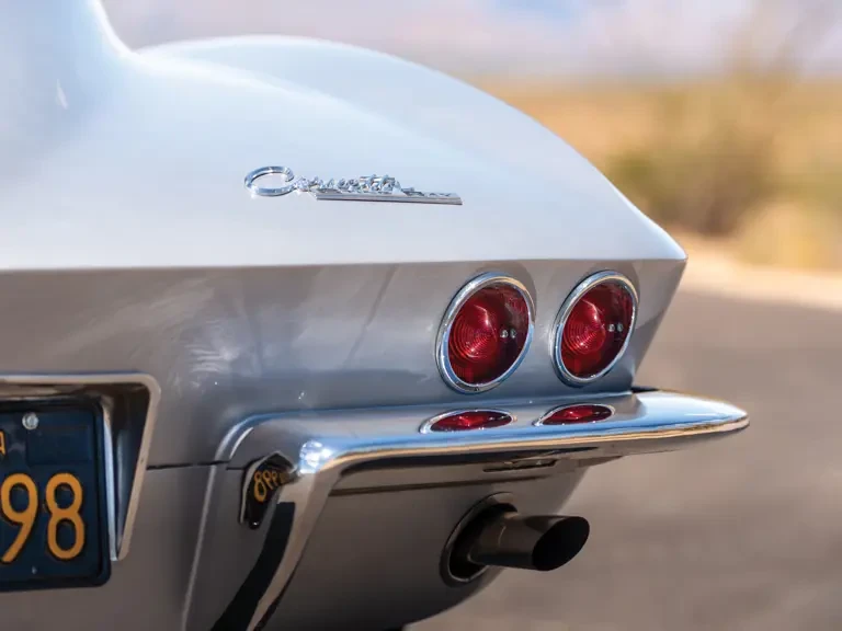1963 Chevrolet Corvette C2 - Image 25 of 29