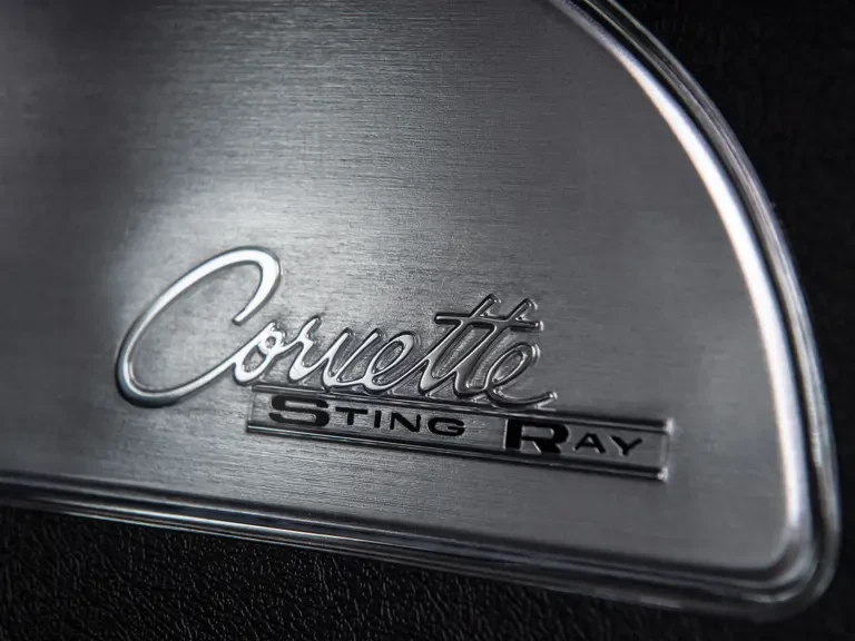 1963 Chevrolet Corvette C2 - Image 16 of 31