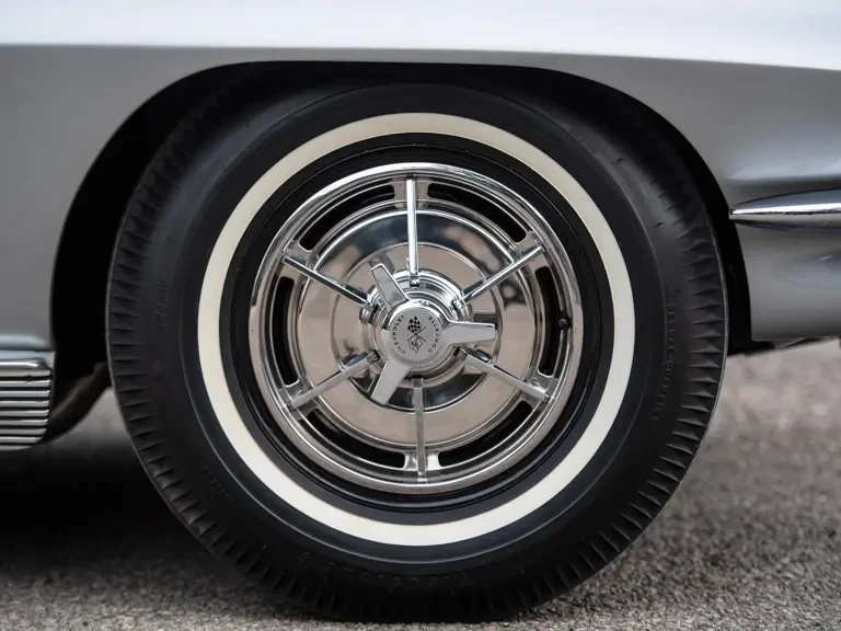 1963 Chevrolet Corvette C2 - Image 22 of 31