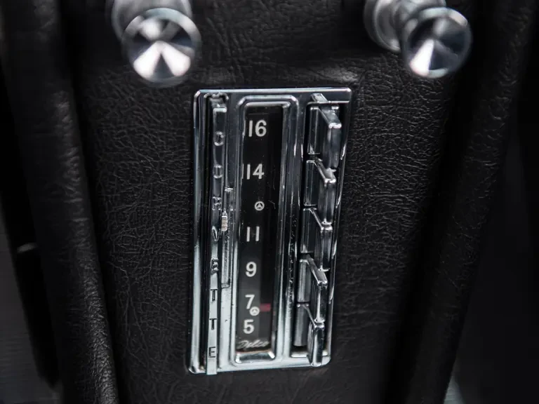 1963 Chevrolet Corvette C2 - Image 13 of 31