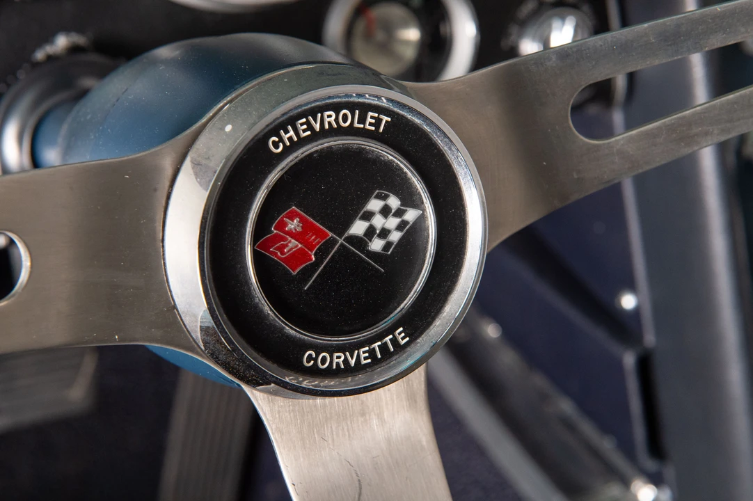 1963 Chevrolet Corvette C2 - Image 9 of 31