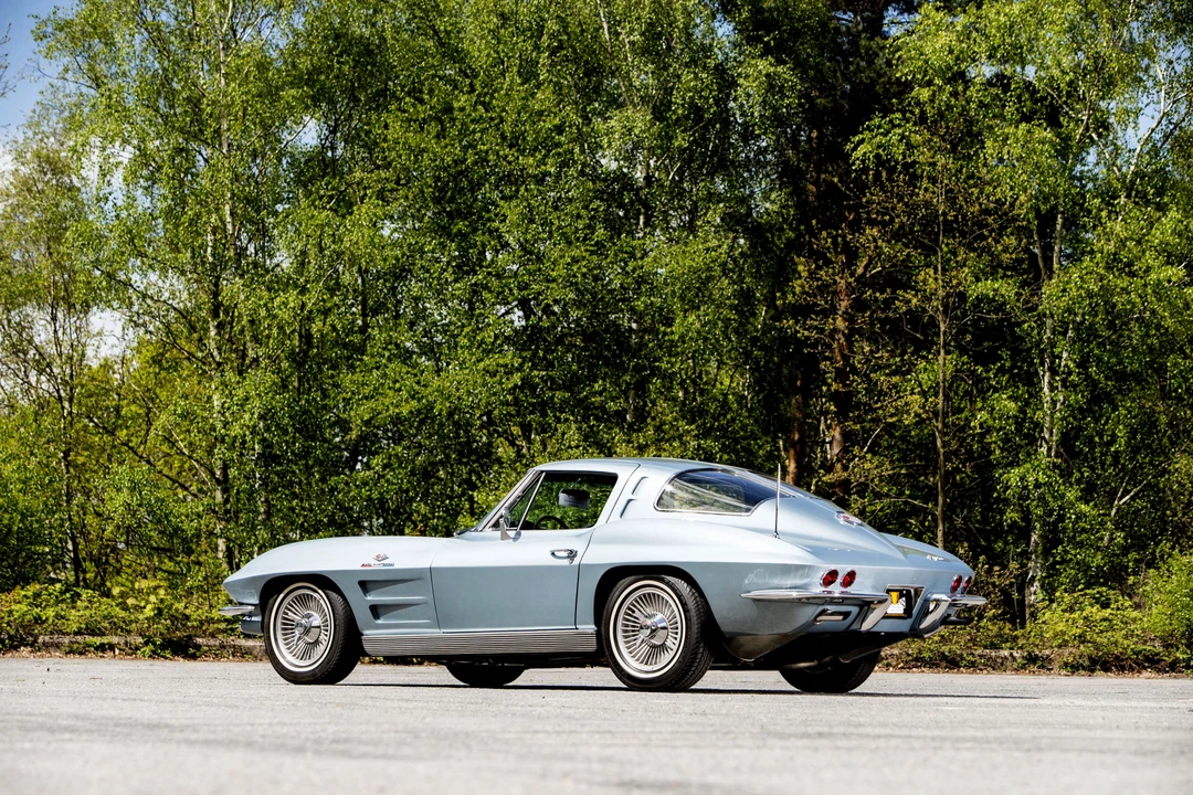 1963 Chevrolet Corvette C2 - Image 17 of 31