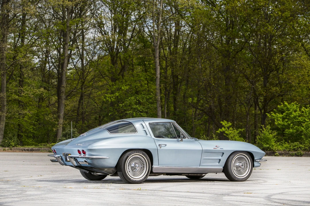 1963 Chevrolet Corvette C2 - Image 13 of 31