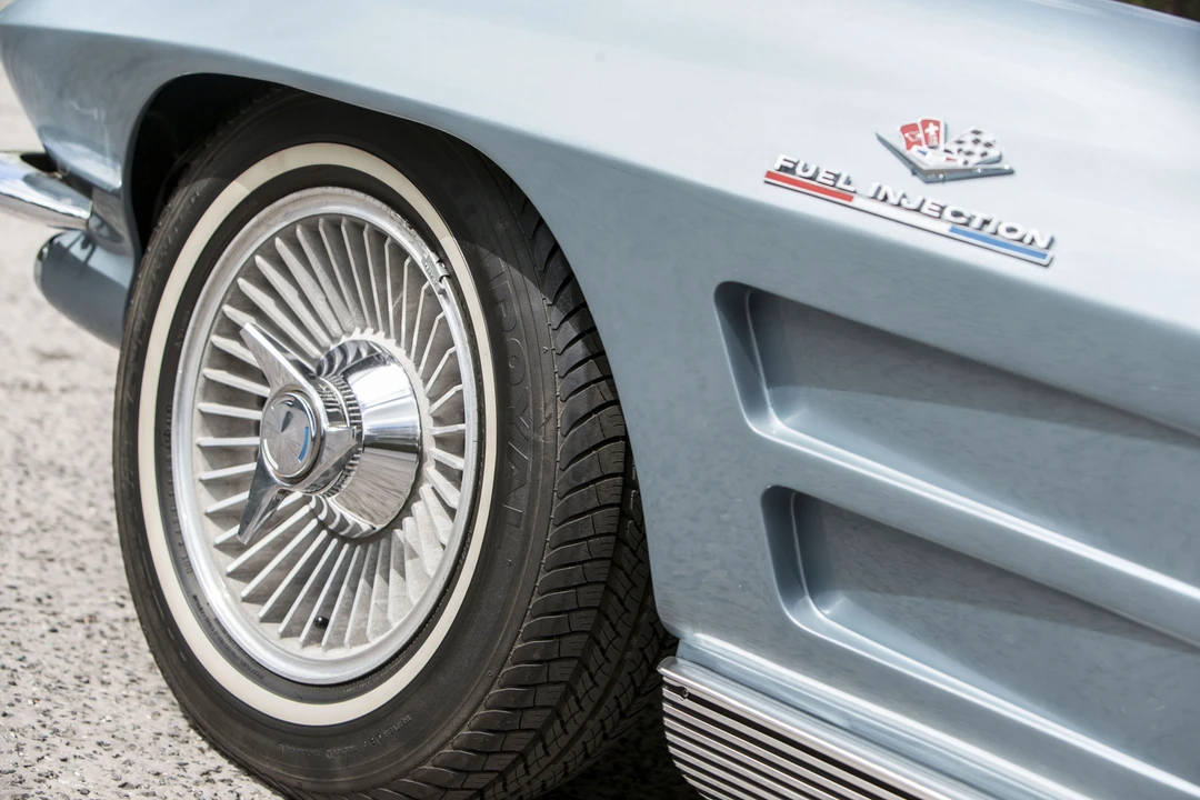 1963 Chevrolet Corvette C2 - Image 23 of 31