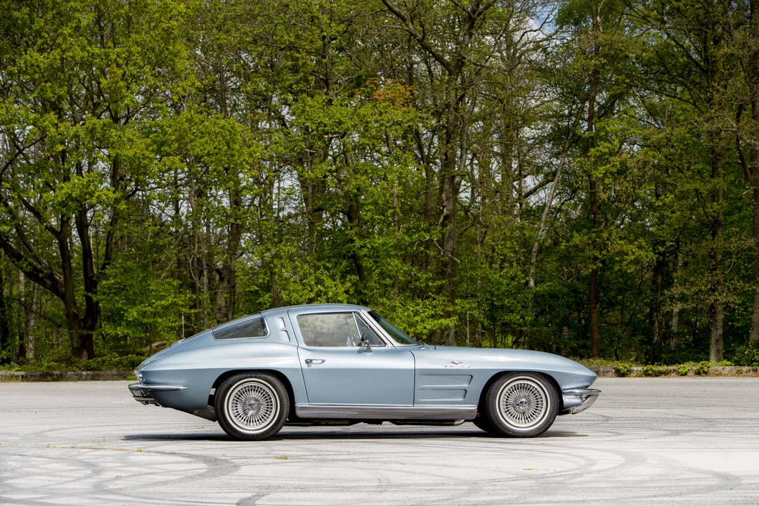 1963 Chevrolet Corvette C2 - Image 14 of 31