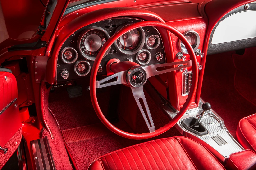 1963 Chevrolet Corvette C2 - Image 6 of 31