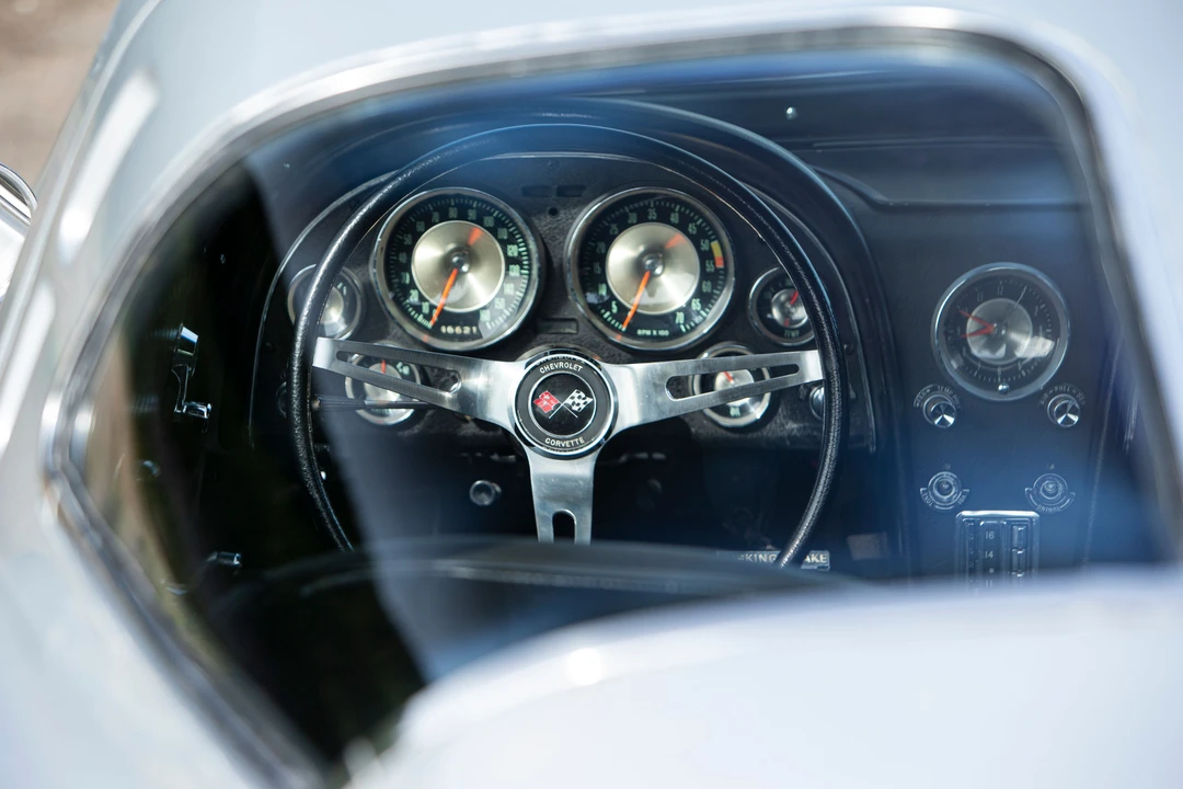 1963 Chevrolet Corvette C2 - Image 20 of 31