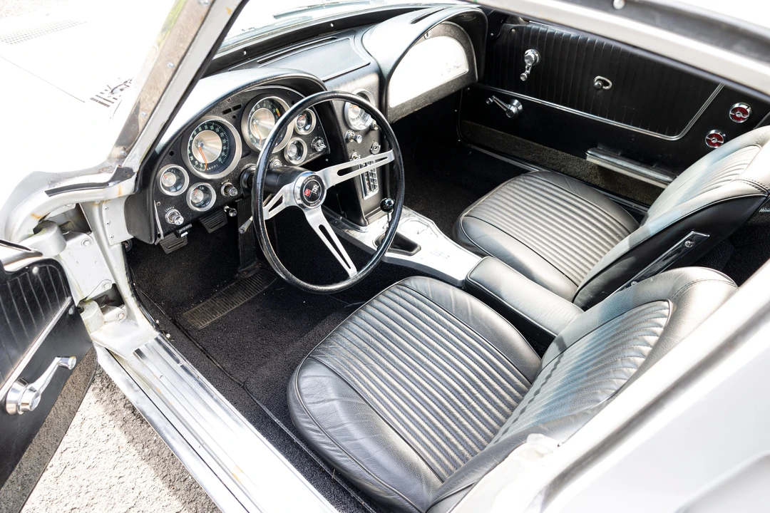 1963 Chevrolet Corvette C2 - Image 11 of 31