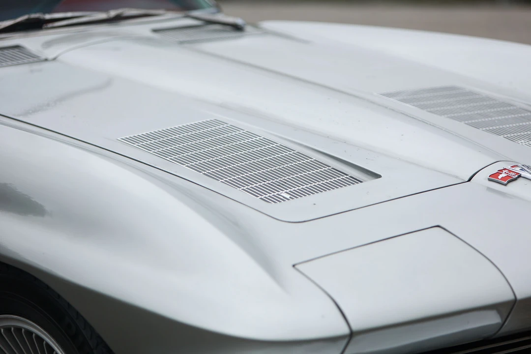 1963 Chevrolet Corvette C2 - Image 16 of 31
