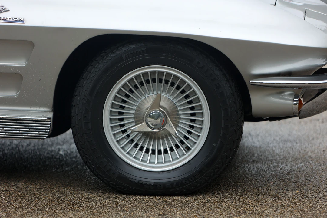 1963 Chevrolet Corvette C2 - Image 20 of 31