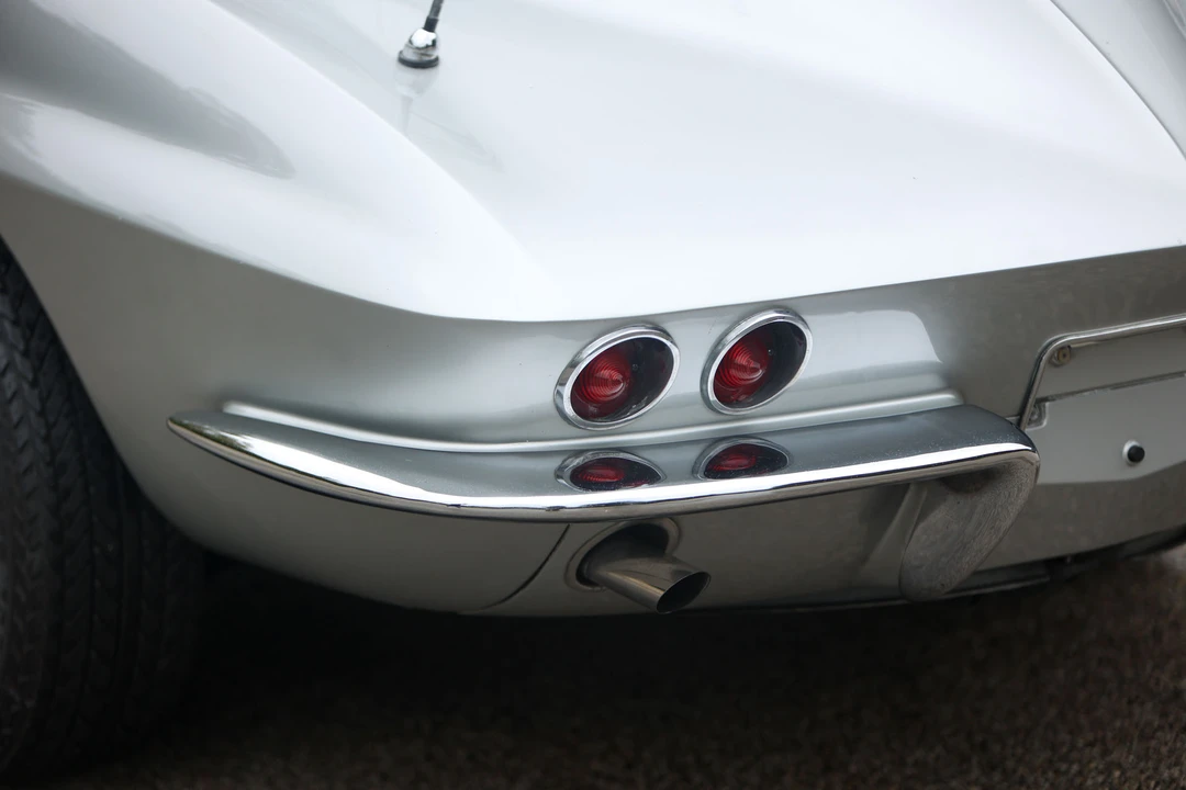 1963 Chevrolet Corvette C2 - Image 31 of 31