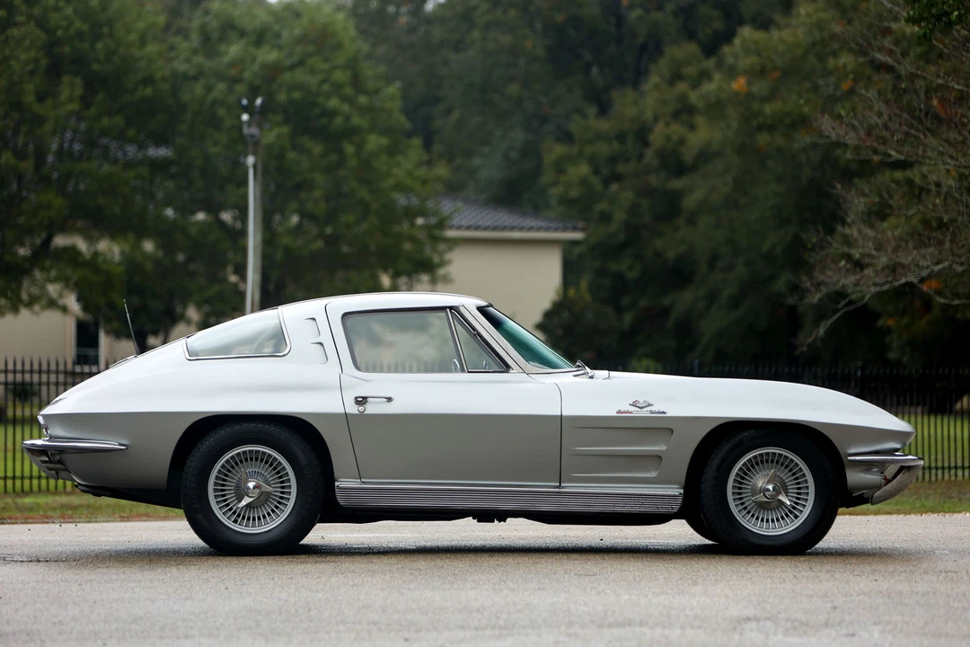 1963 Chevrolet Corvette C2 - Image 9 of 31