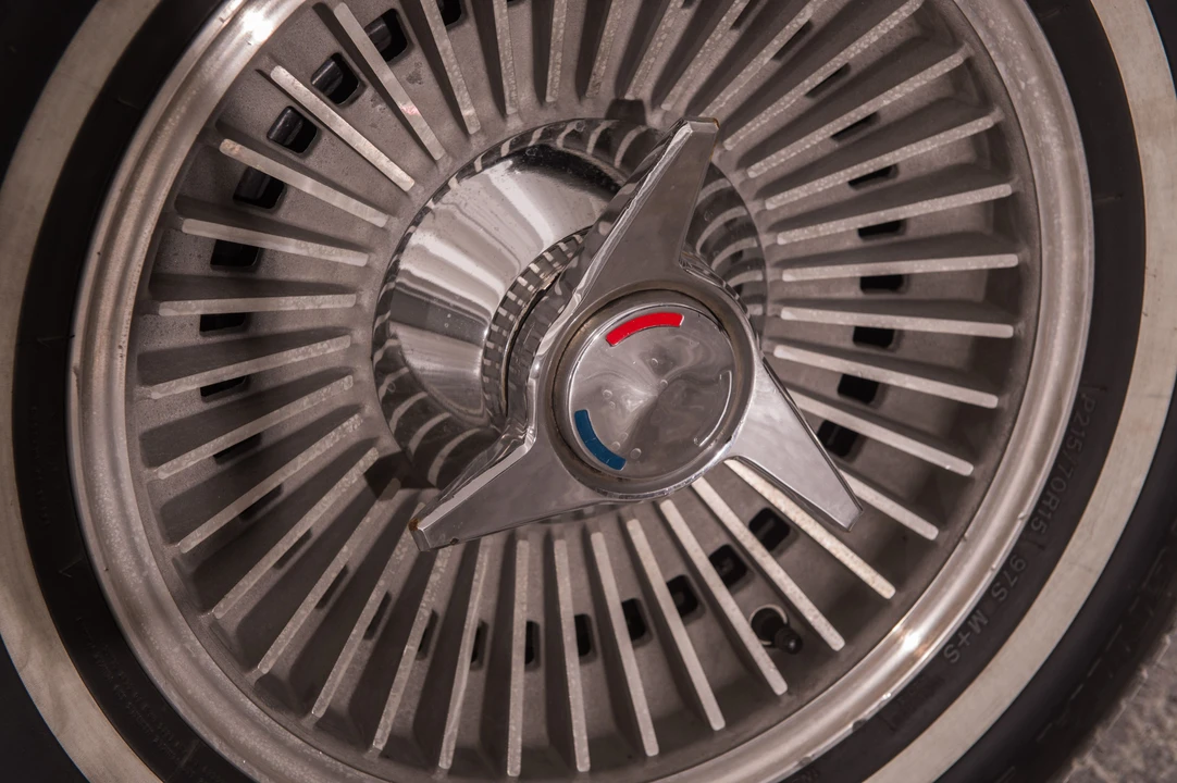 1963 Chevrolet Corvette C2 - Image 3 of 10