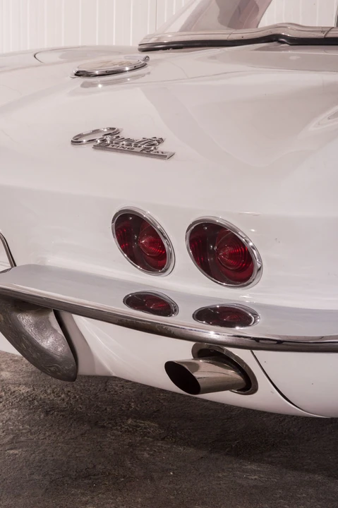 1963 Chevrolet Corvette C2 - Image 6 of 10