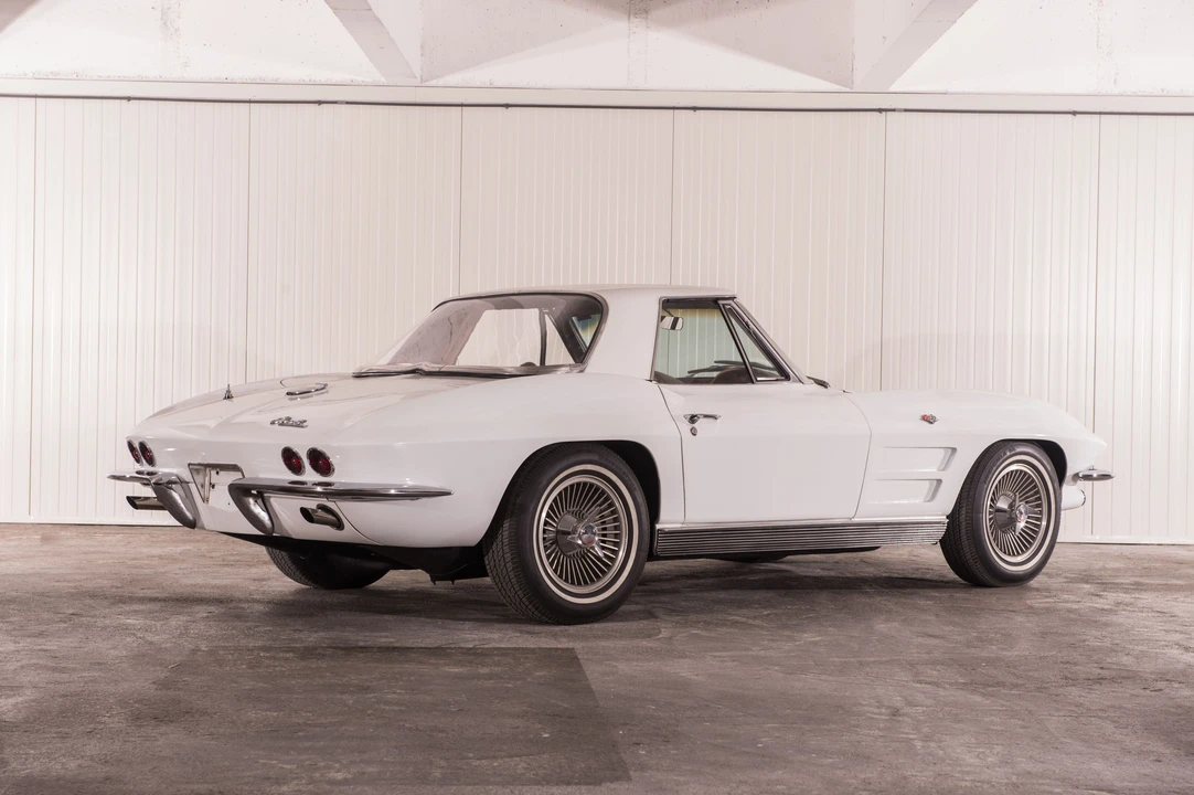 1963 Chevrolet Corvette C2 - Image 10 of 10