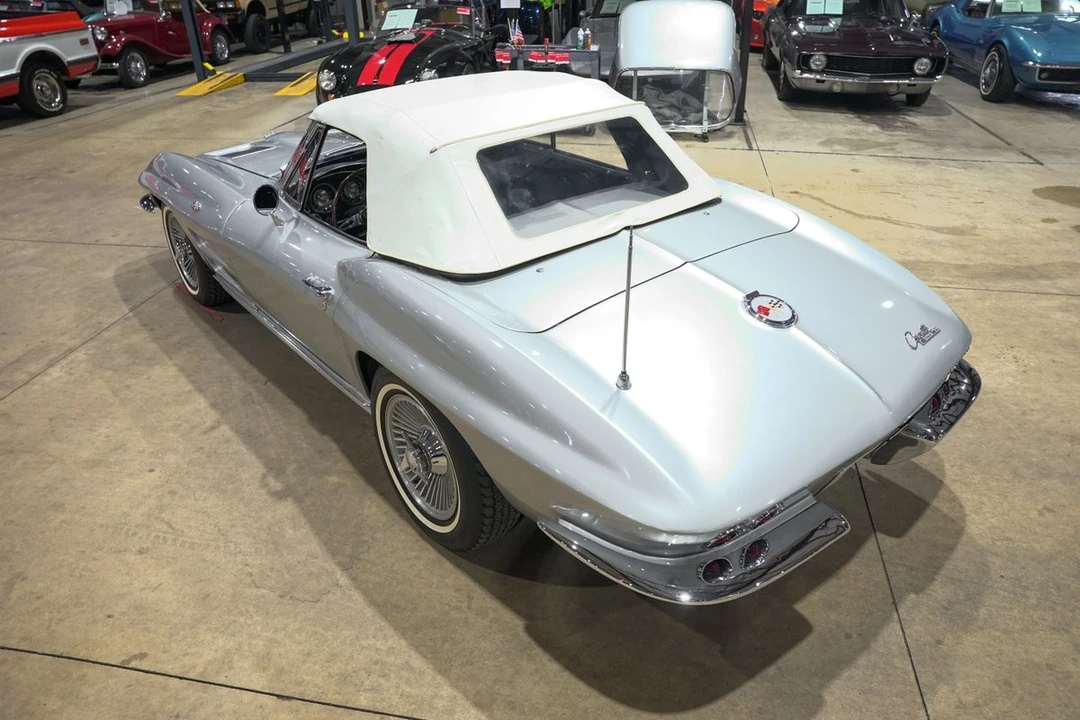 1963 Chevrolet Corvette C2 - Image 28 of 31