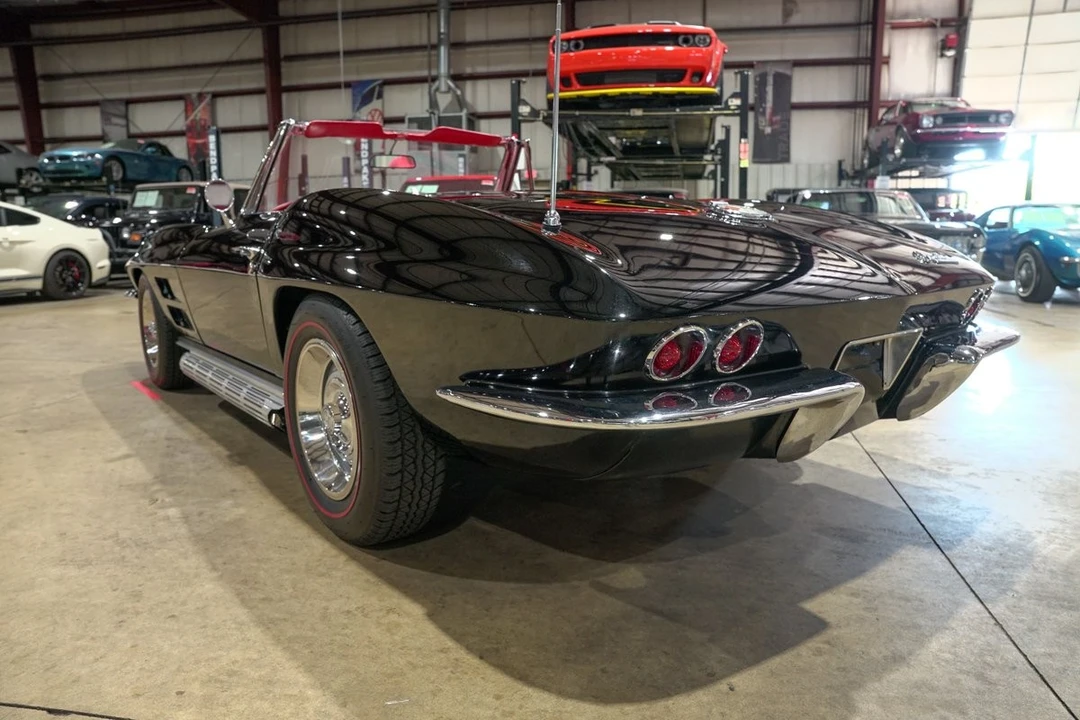 1963 Chevrolet Corvette C2 - Image 6 of 31