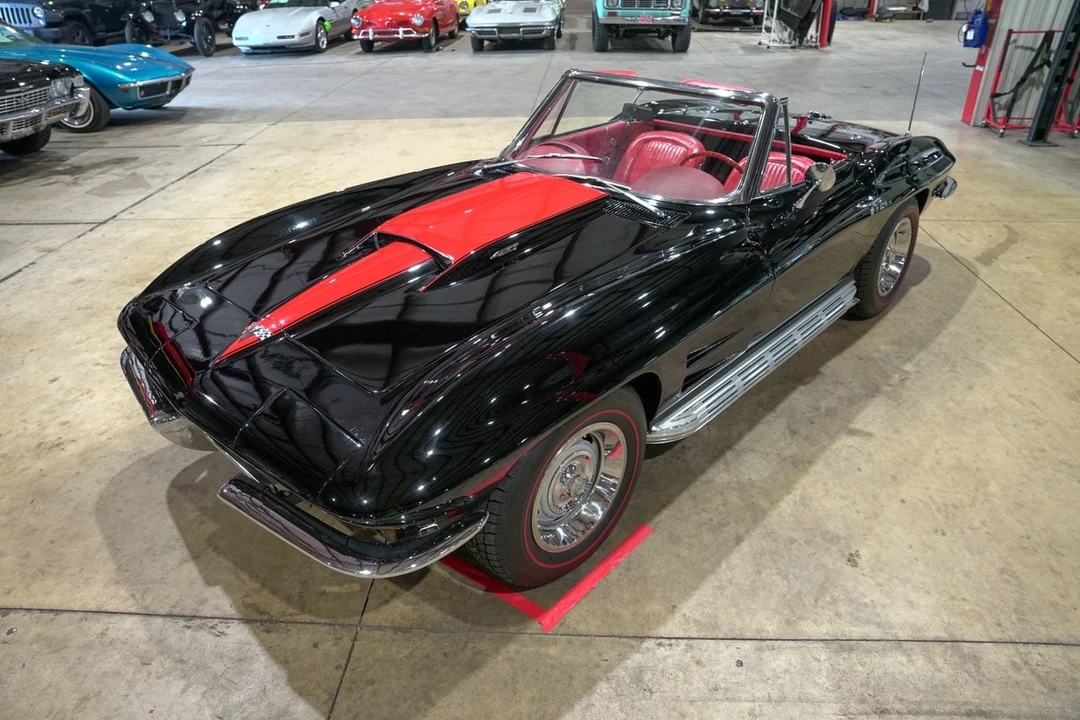1963 Chevrolet Corvette C2 - Image 15 of 31