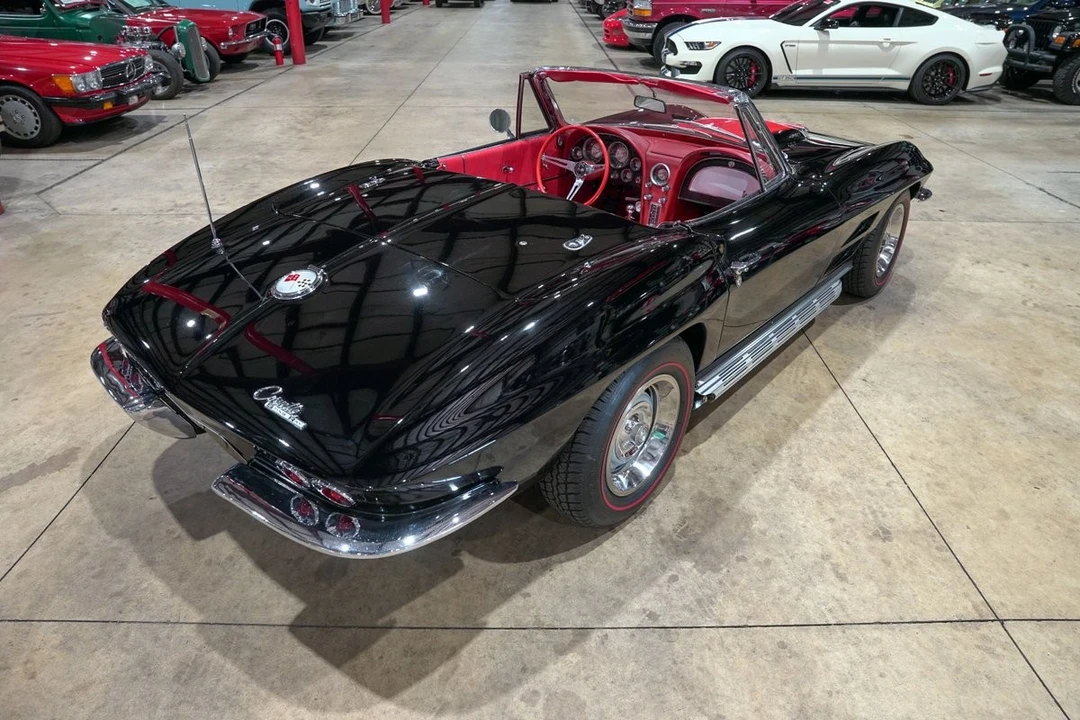 1963 Chevrolet Corvette C2 - Image 17 of 31