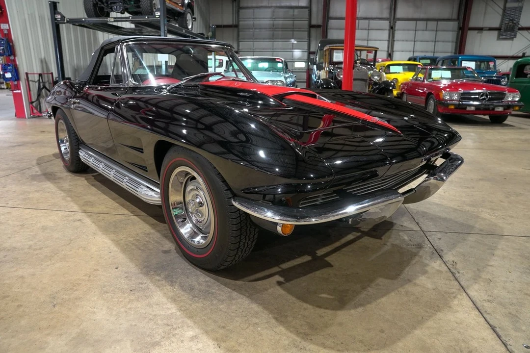1963 Chevrolet Corvette C2 - Image 26 of 31