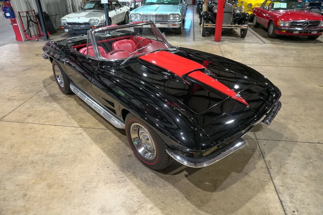 1963 Chevrolet Corvette C2 - Image 14 of 31