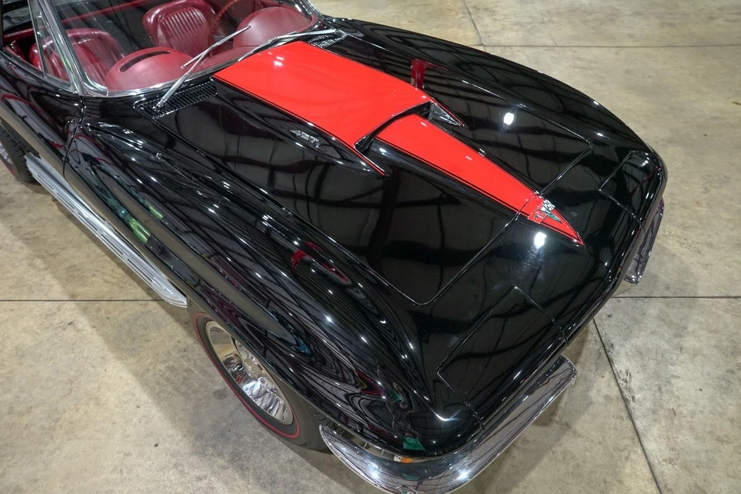 1963 Chevrolet Corvette C2 - Image 8 of 31