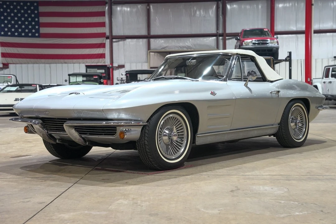 1963 Chevrolet Corvette C2 - Image 18 of 31