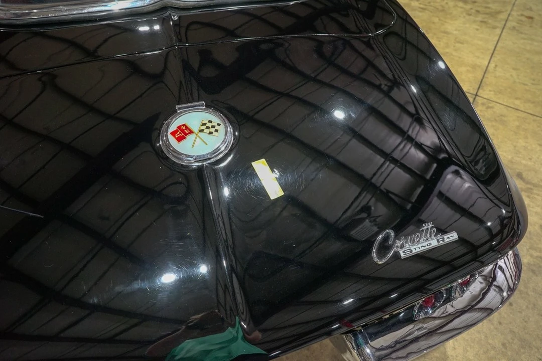 1963 Chevrolet Corvette C2 - Image 12 of 31