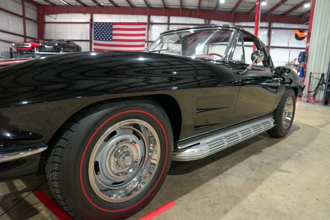 1963 Chevrolet Corvette C2 - Image 13 of 31