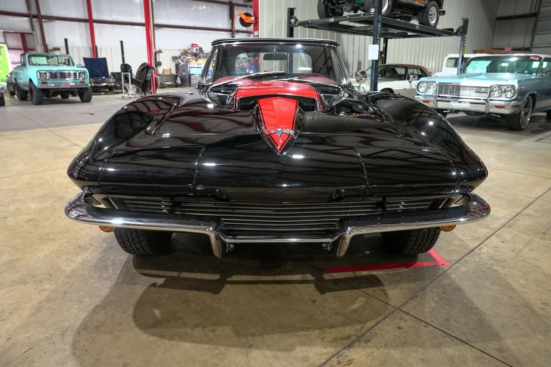 1963 Chevrolet Corvette C2 - Image 27 of 31