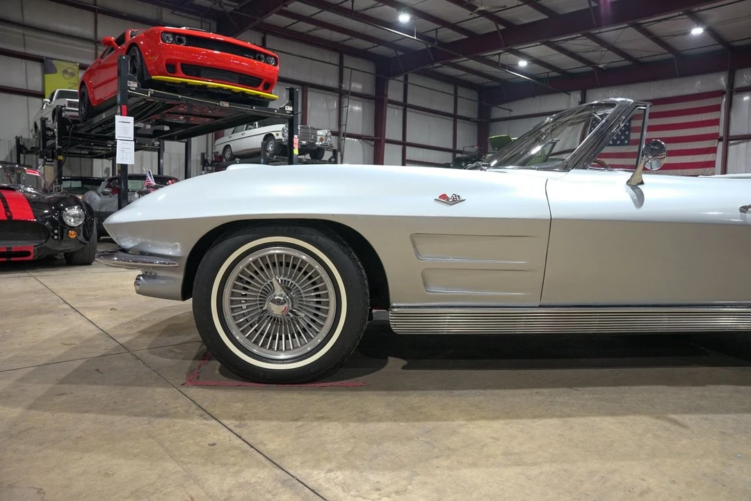 1963 Chevrolet Corvette C2 - Image 3 of 31