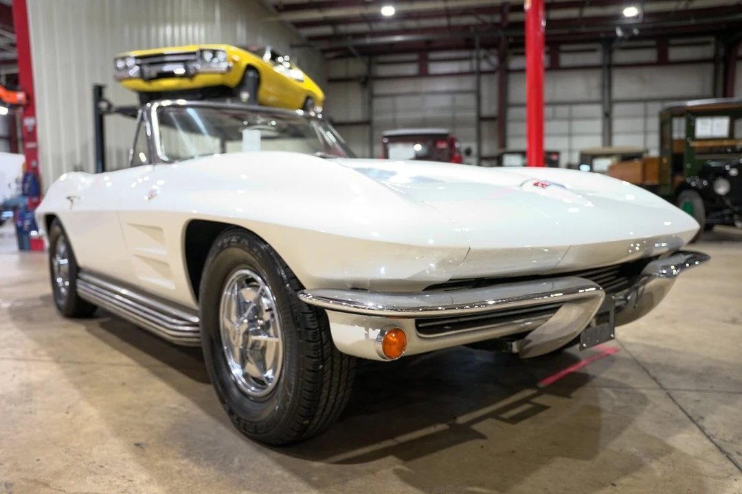 1963 Chevrolet Corvette C2 - Image 12 of 12