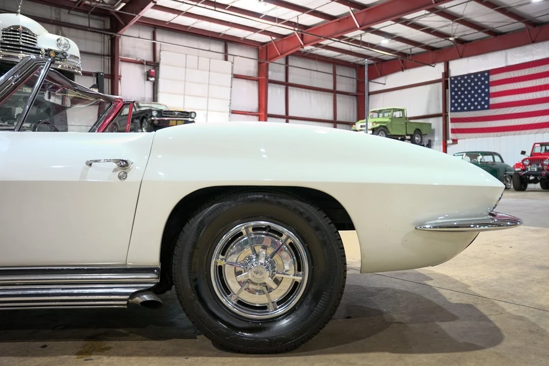 1963 Chevrolet Corvette C2 - Image 5 of 12