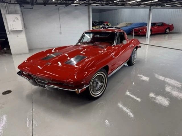 1963 Chevrolet Corvette C2 - Image 11 of 12