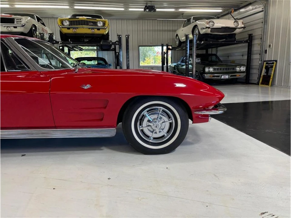 1963 Chevrolet Corvette C2 - Image 7 of 31