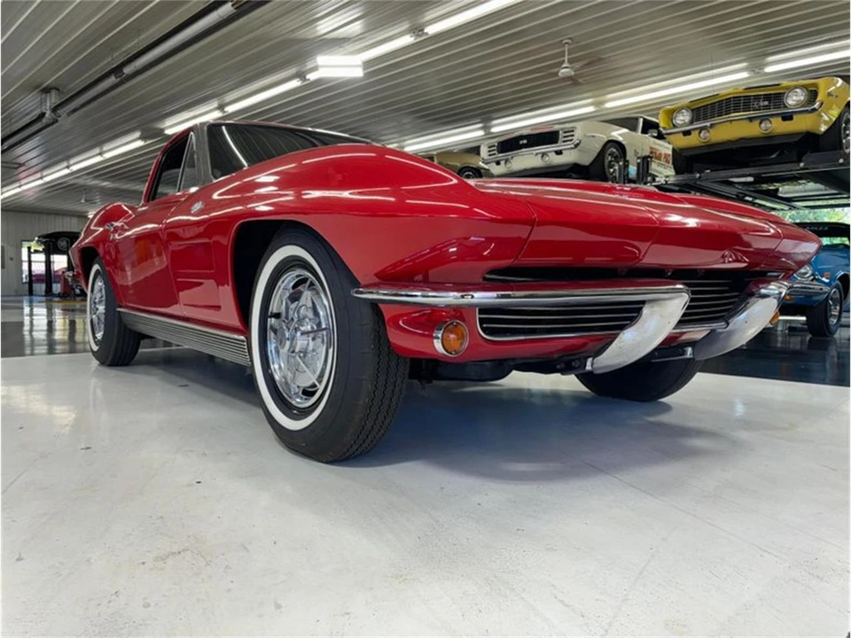 1963 Chevrolet Corvette C2 - Image 5 of 31
