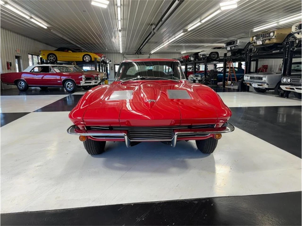 1963 Chevrolet Corvette C2 - Image 2 of 31