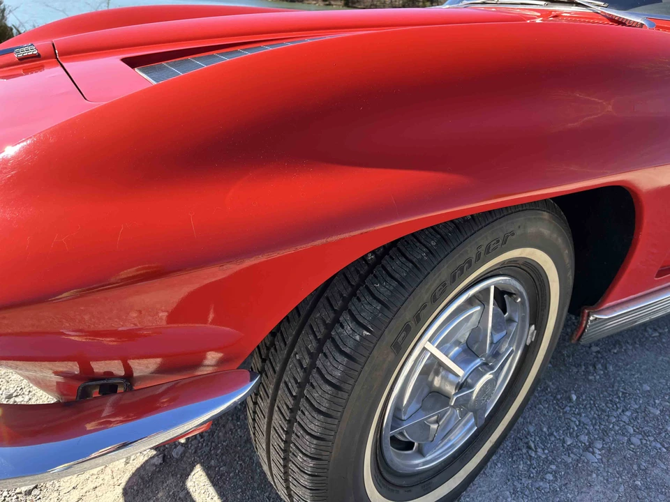 1963 Chevrolet Corvette C2 - Image 25 of 31