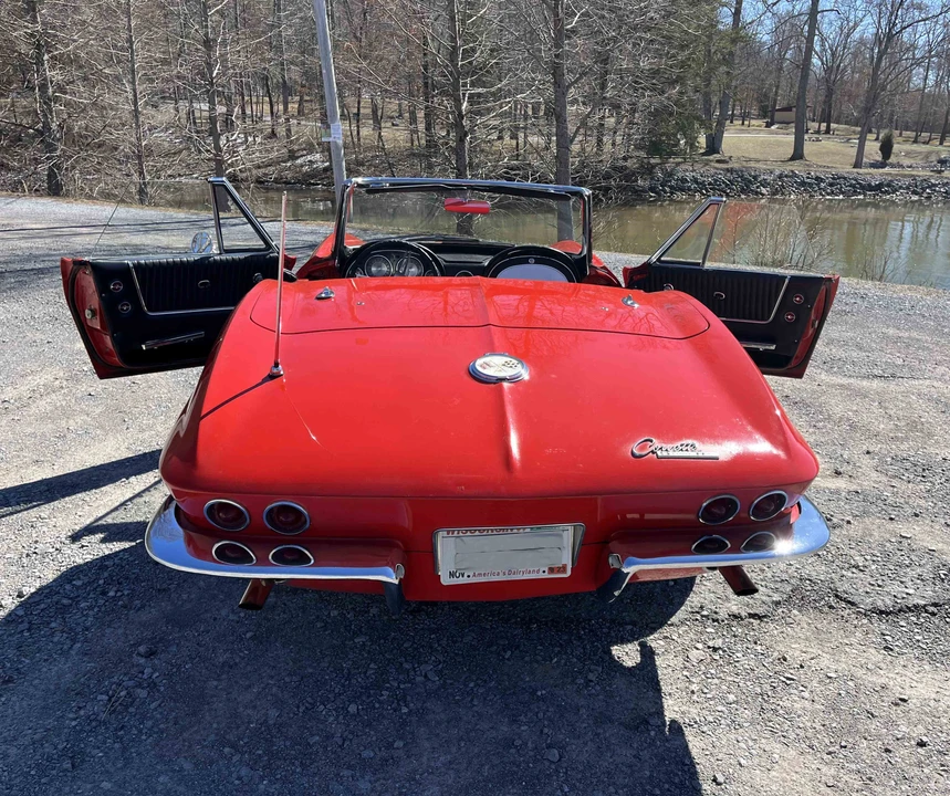 1963 Chevrolet Corvette C2 - Image 16 of 31