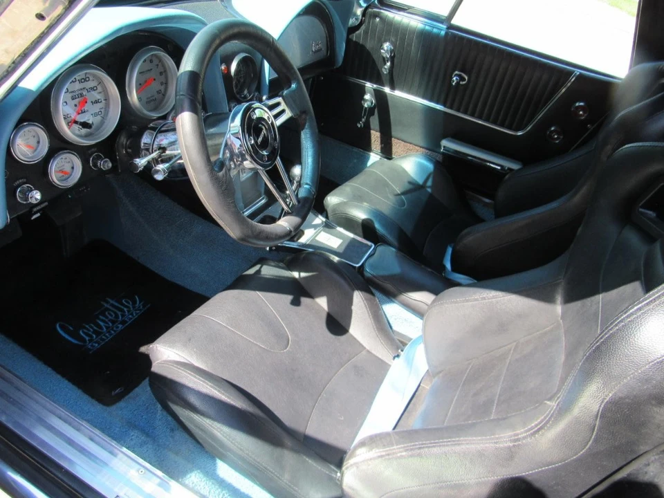 1963 Chevrolet Corvette C2 - Image 4 of 31