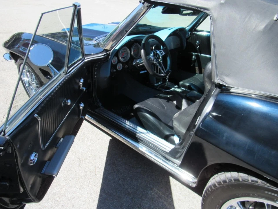 1963 Chevrolet Corvette C2 - Image 27 of 31