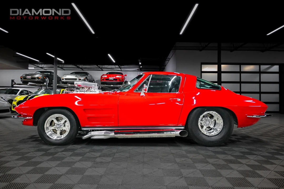 1963 Chevrolet Corvette C2 - Image 9 of 12