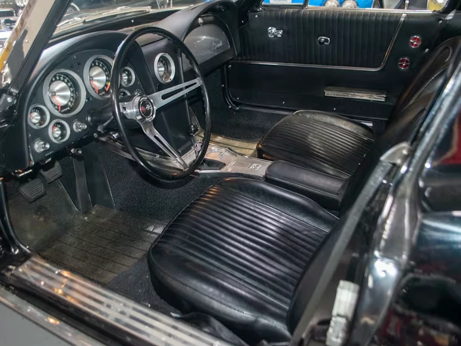 1963 Chevrolet Corvette C2 - Image 5 of 10