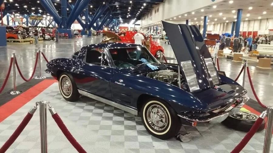 1963 Chevrolet Corvette C2 - Image 6 of 8