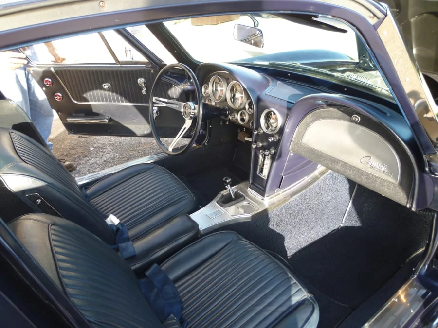 1963 Chevrolet Corvette C2 - Image 3 of 8